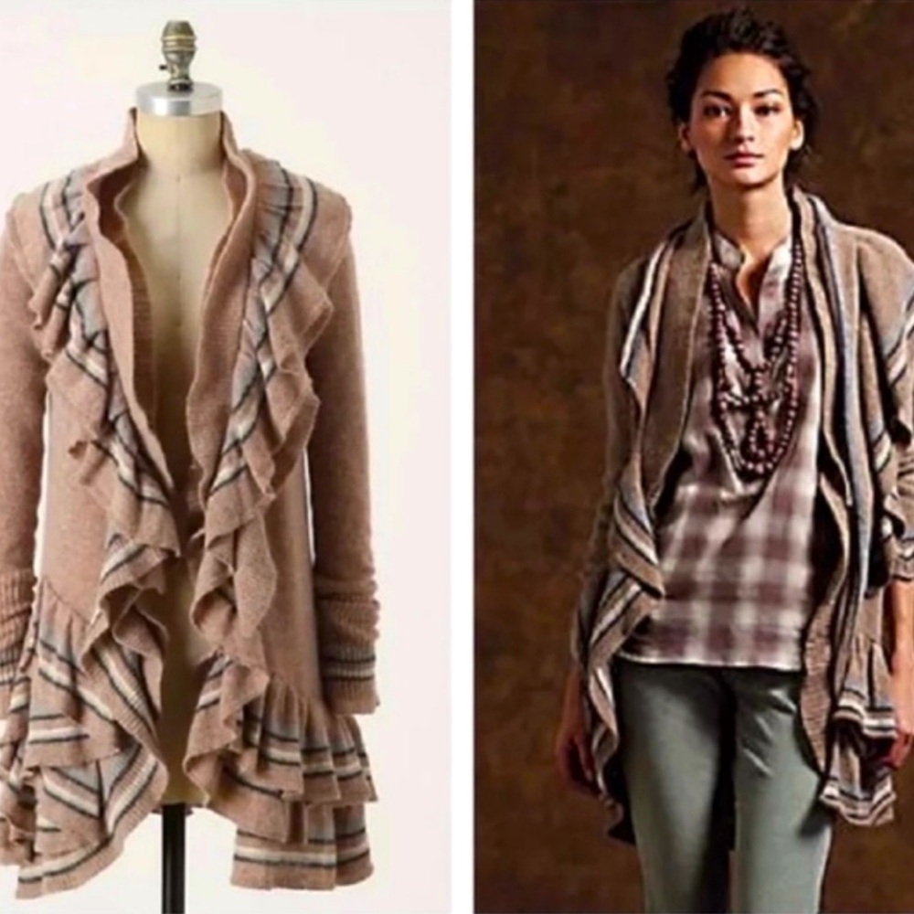 ANTHROPOLOGIE - Sparrow 'Every Which Way Cardigan' - Size medium